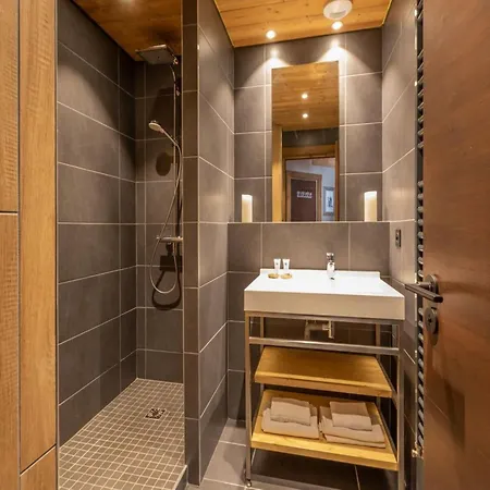 Cozy Chalet-style Flat Apartman Val Thorens